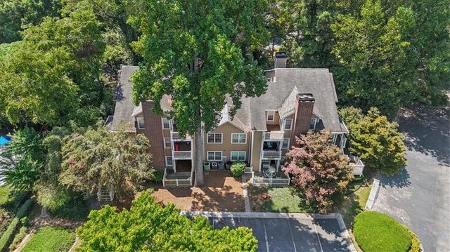 2210 River Heights Court SE, Marietta, GA 30067