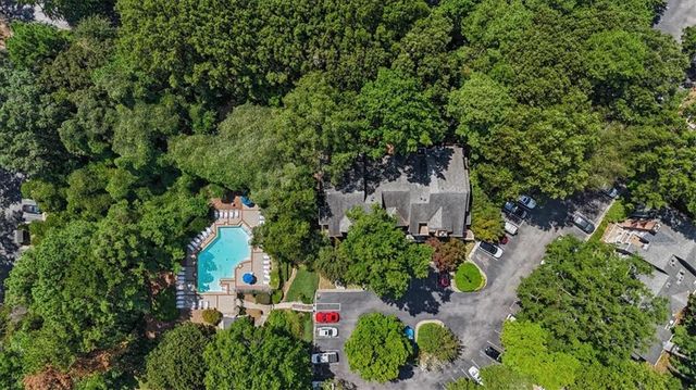 2210 River Heights Court SE, Marietta, GA 30067