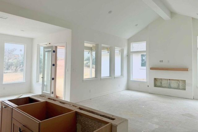 268 Oak Blossom RD, Liberty Hill, TX 78642