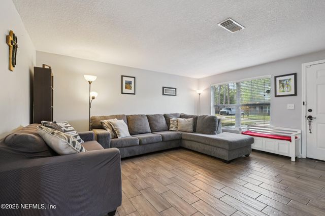 1653 MARY BETH Drive, Middleburg, FL 32068