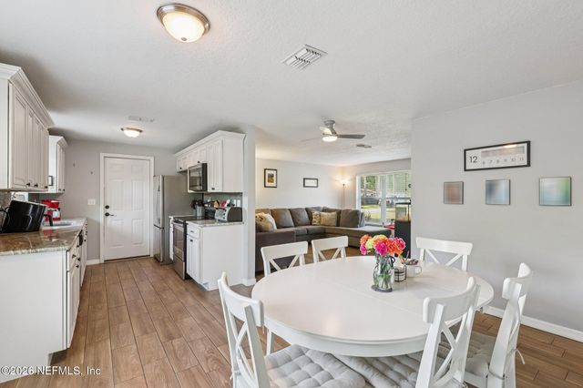 1653 MARY BETH Drive, Middleburg, FL 32068