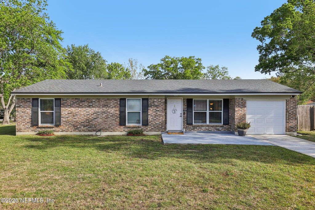 1653 MARY BETH Drive, Middleburg, FL 32068