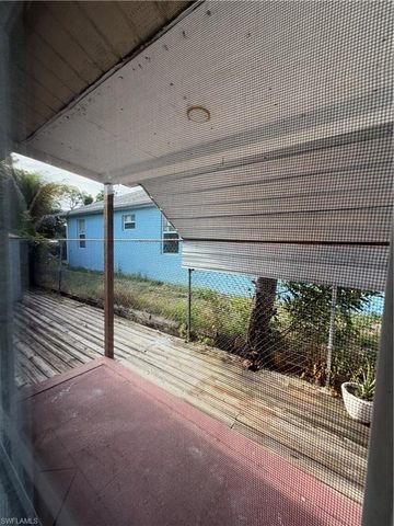 5423 9th AVE, Fort Myers, FL 33907