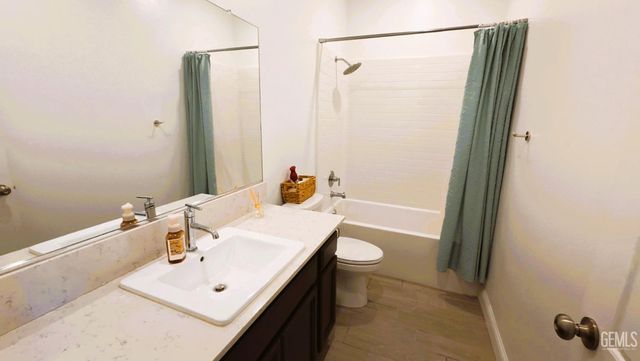 3420 Birchmont Way, Shafter, CA 93263