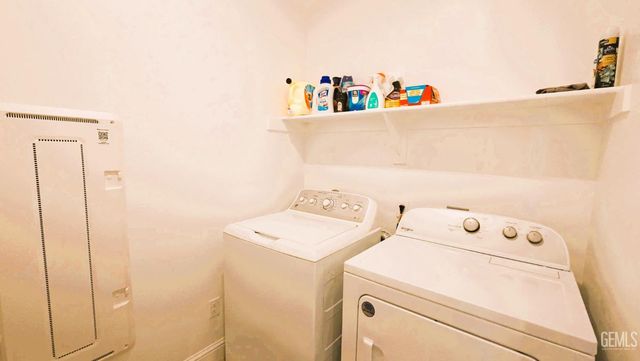 3420 Birchmont Way, Shafter, CA 93263