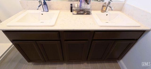 3420 Birchmont Way, Shafter, CA 93263