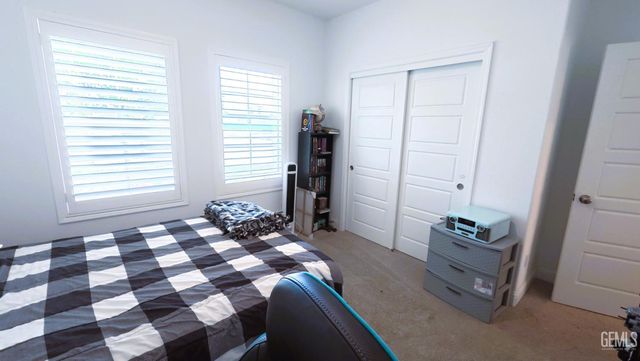 3420 Birchmont Way, Shafter, CA 93263