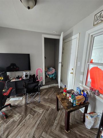 18109 Cornwall Street, Detroit, MI 48224