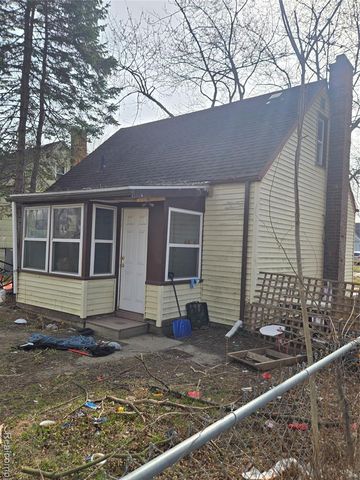 18109 Cornwall Street, Detroit, MI 48224