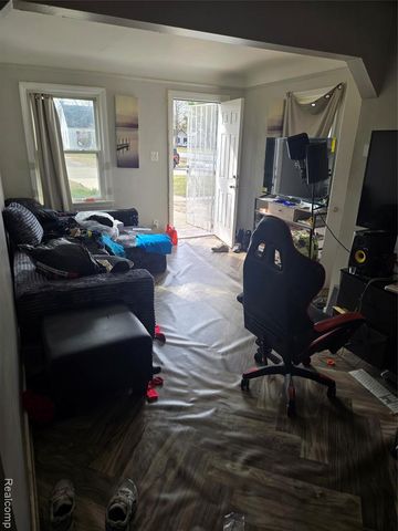 18109 Cornwall Street, Detroit, MI 48224