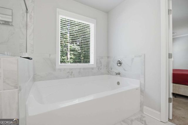 4042 Windsor Trail, Gainesville, GA 30506