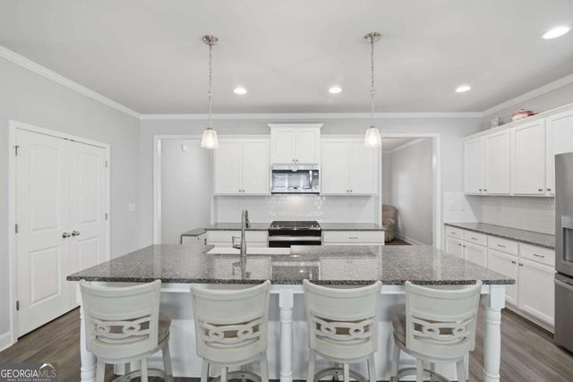 4042 Windsor Trail, Gainesville, GA 30506