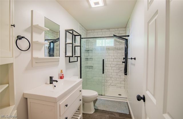 2106 Harris Highway, Washington, WV 26181
