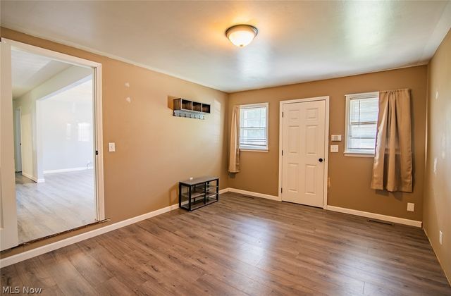 2106 Harris Highway, Washington, WV 26181