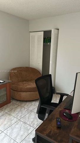 5630 NW 21st St 31-C, Lauderhill, FL 33313