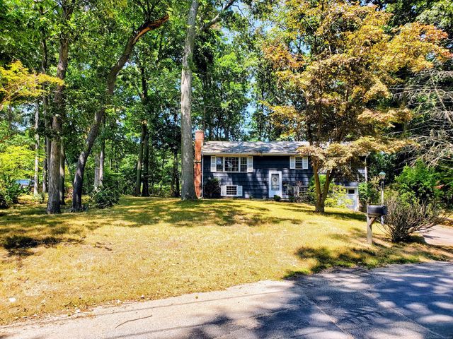 26 Hiawatha Lane Extension, Westport, CT 06880