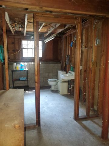 26 Hiawatha Lane Extension, Westport, CT 06880