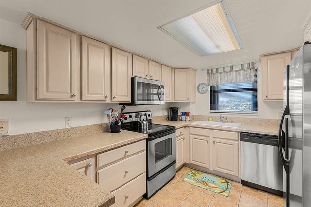 4450 Highway A1A None 402, Vero Beach, FL 32963