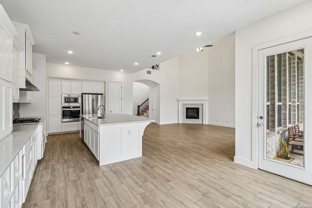 24740 Malka, San Antonio, TX 78261