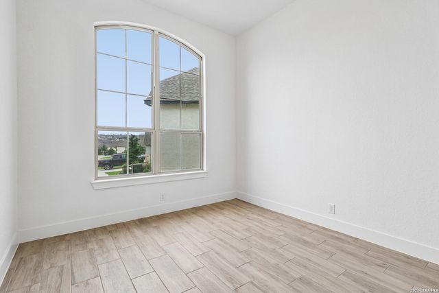 24740 Malka, San Antonio, TX 78261