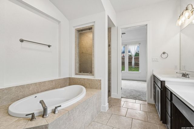 24740 Malka, San Antonio, TX 78261