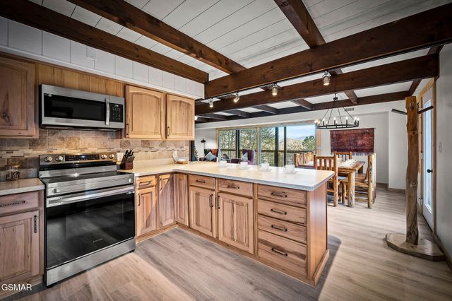 2758 Overholt Trail, Sevierville, TN 37862