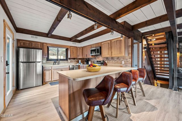 2758 Overholt Trail, Sevierville, TN 37862