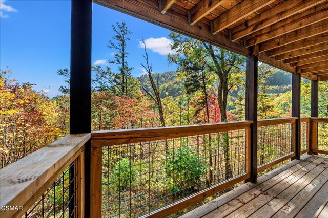 2758 Overholt Trail, Sevierville, TN 37862