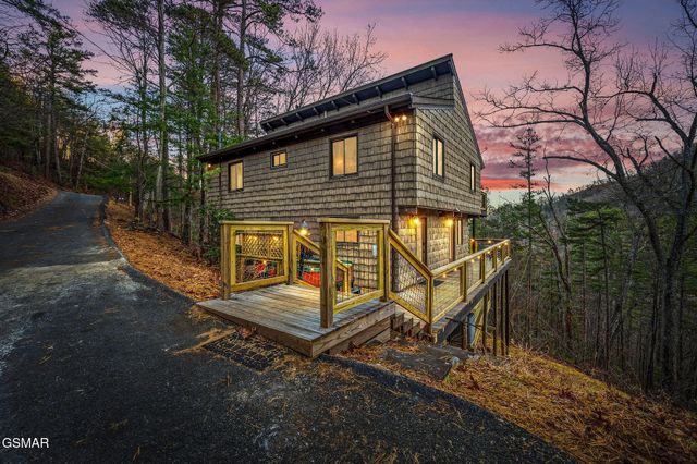 2758 Overholt Trail, Sevierville, TN 37862