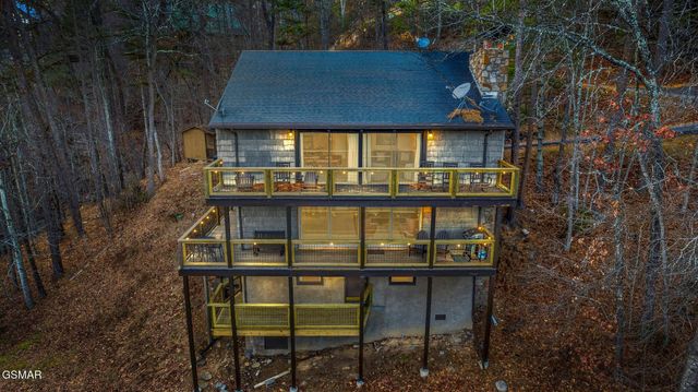 2758 Overholt Trail, Sevierville, TN 37862
