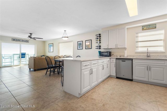 1515 S Atlantic Avenue 404, Cocoa Beach, FL 32931