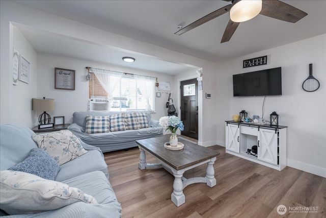 533 Fidalgo Street, Sedro Woolley, WA 98284