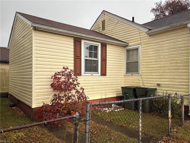 6376 Palem RD, Norfolk, VA 23513