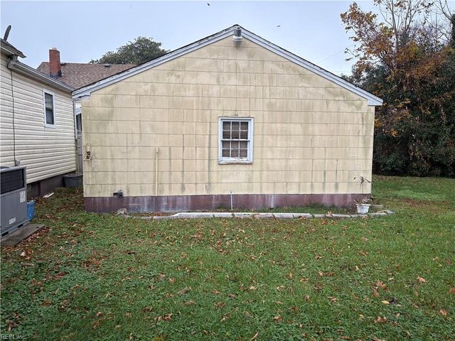 6376 Palem RD, Norfolk, VA 23513