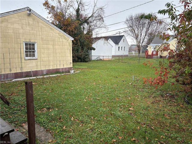 6376 Palem RD, Norfolk, VA 23513