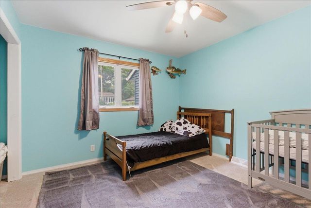 307 Lambeth Road, Waterloo, IA 50701