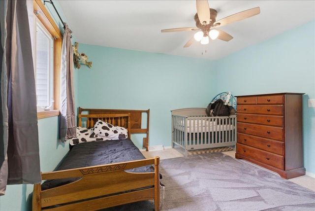 307 Lambeth Road, Waterloo, IA 50701