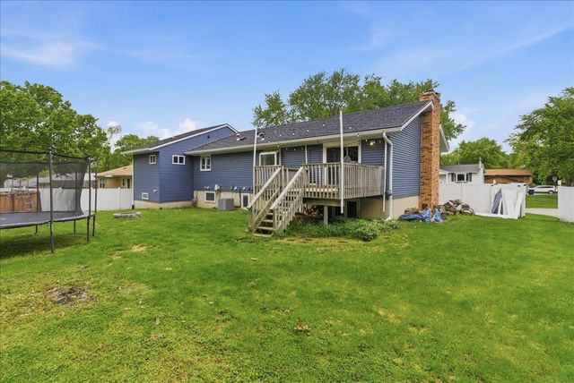 307 Lambeth Road, Waterloo, IA 50701