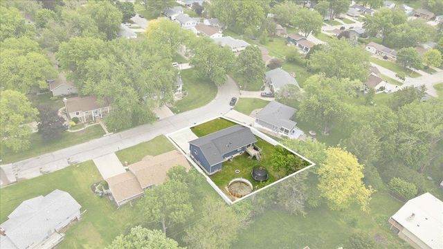 307 Lambeth Road, Waterloo, IA 50701