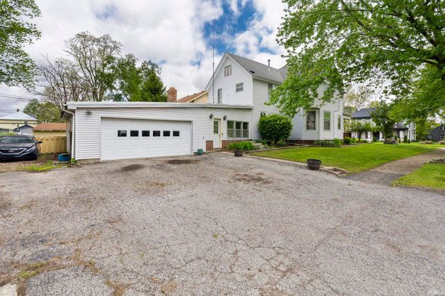 322 S Bluff Street, Monticello, IN 47960