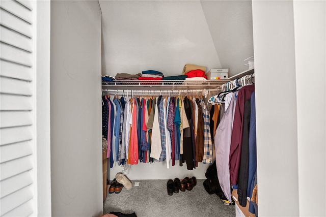 3586 Elmhurst Ave, Brighton Heights, PA 15212