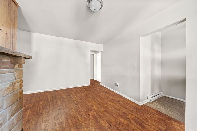 3586 Elmhurst Ave, Brighton Heights, PA 15212