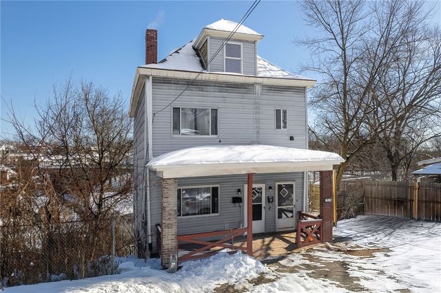 3586 Elmhurst Ave, Brighton Heights, PA 15212