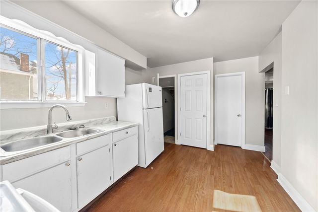 3586 Elmhurst Ave, Brighton Heights, PA 15212