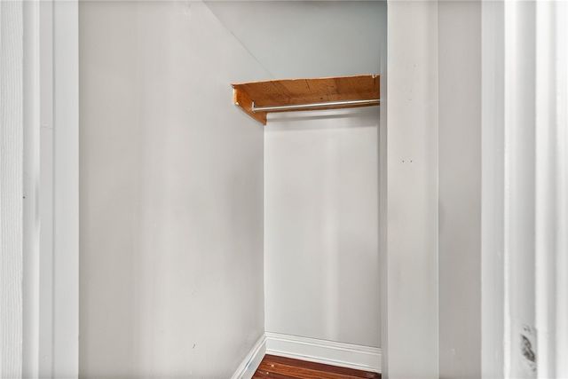 3586 Elmhurst Ave, Brighton Heights, PA 15212