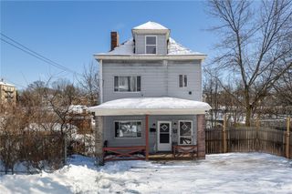 3586 Elmhurst Ave, Brighton Heights, PA 15212