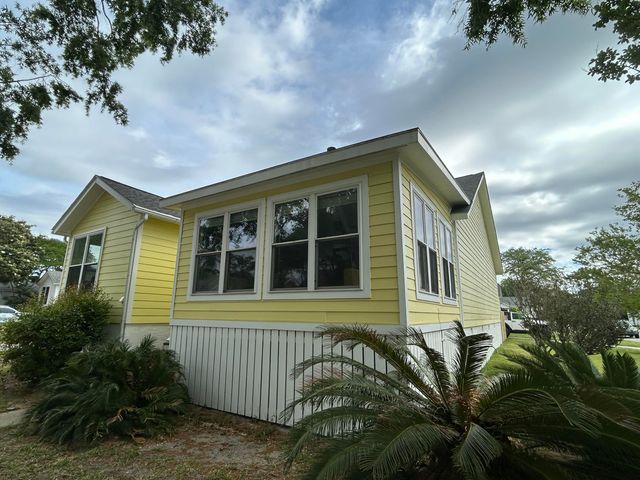 1530 Barquentine Drive, Mount Pleasant, SC 29464