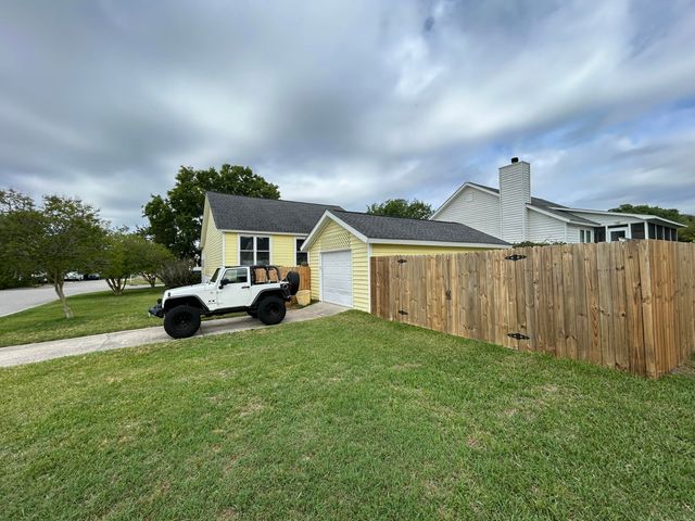 1530 Barquentine Drive, Mount Pleasant, SC 29464