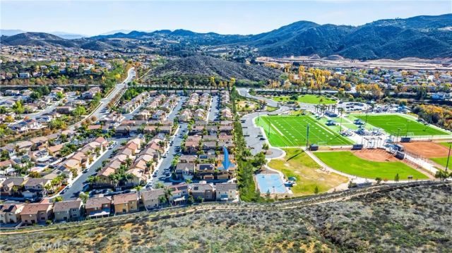 34213 Parkside Drive, Lake Elsinore, CA 92532