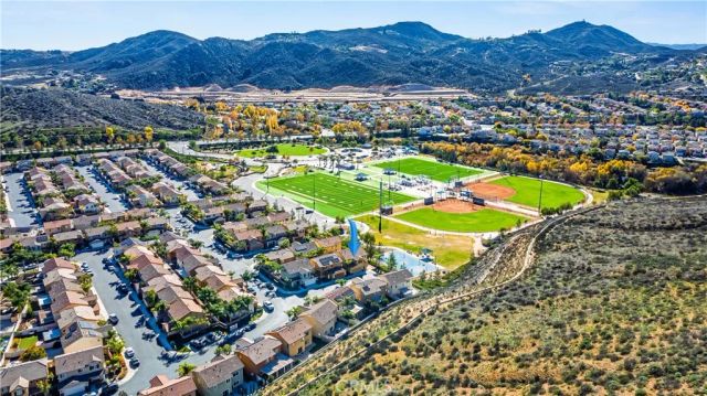 34213 Parkside Drive, Lake Elsinore, CA 92532